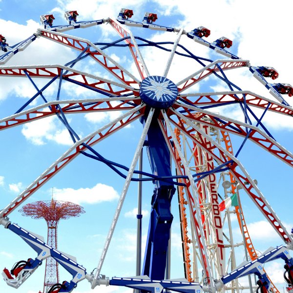 Welcome to Luna Park in Coney Island - Luna Park in Coney Island