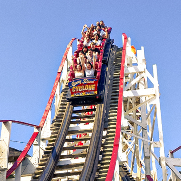 Rides Luna Park in Coney Island