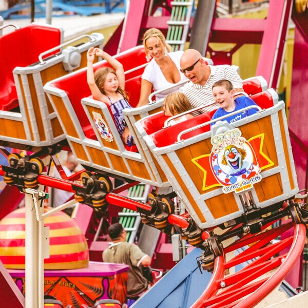 Welcome to Luna Park in Coney Island - Luna Park in Coney Island