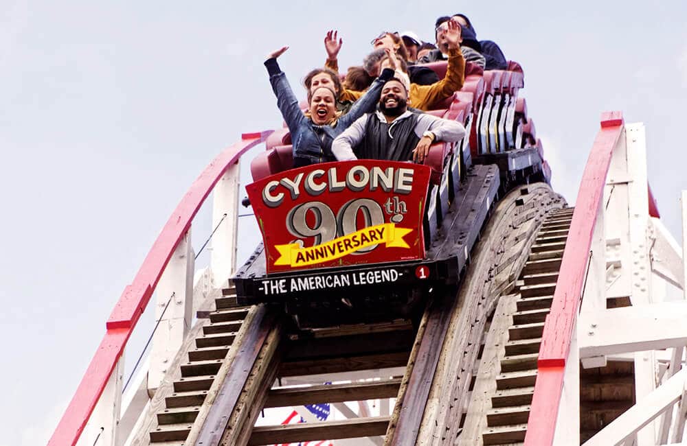 Cyclone Luna Park